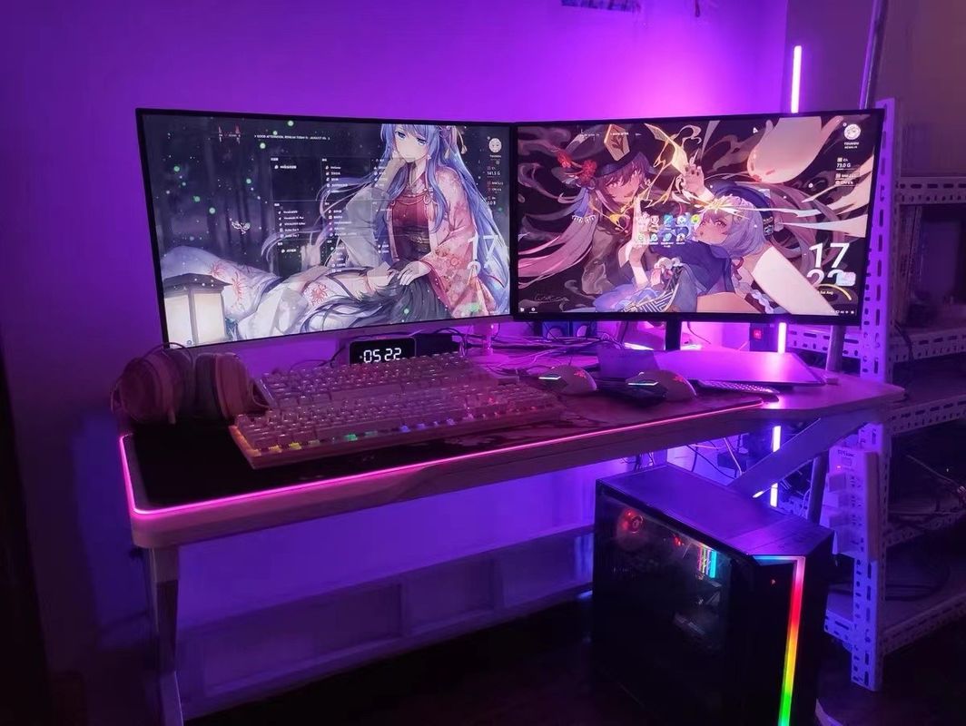 Ρυθμιζόμενο RGB έξυπνο ελεγχόμενο φωτιστικό γωνίας για διακοπές σε απλό σχεδιασμό