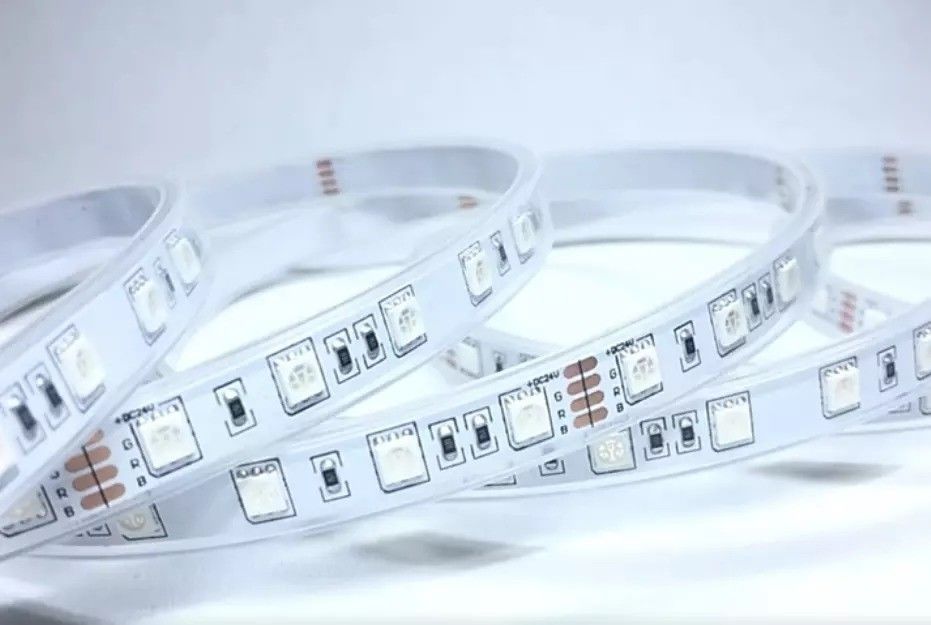 12w 12v 24v 10mm 60 LEDs Rgb 5050 Smd Ευέλικτο φως LED με πολλαπλά χρώματα