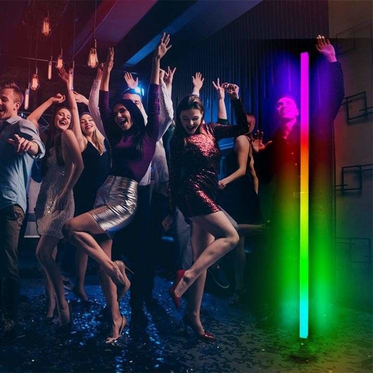 Ατμόσφαιρα 2024 Smart Home Light Rgb Led Φώτα Υπογείου με σιδερένια βάση και τηλεχειρισμό