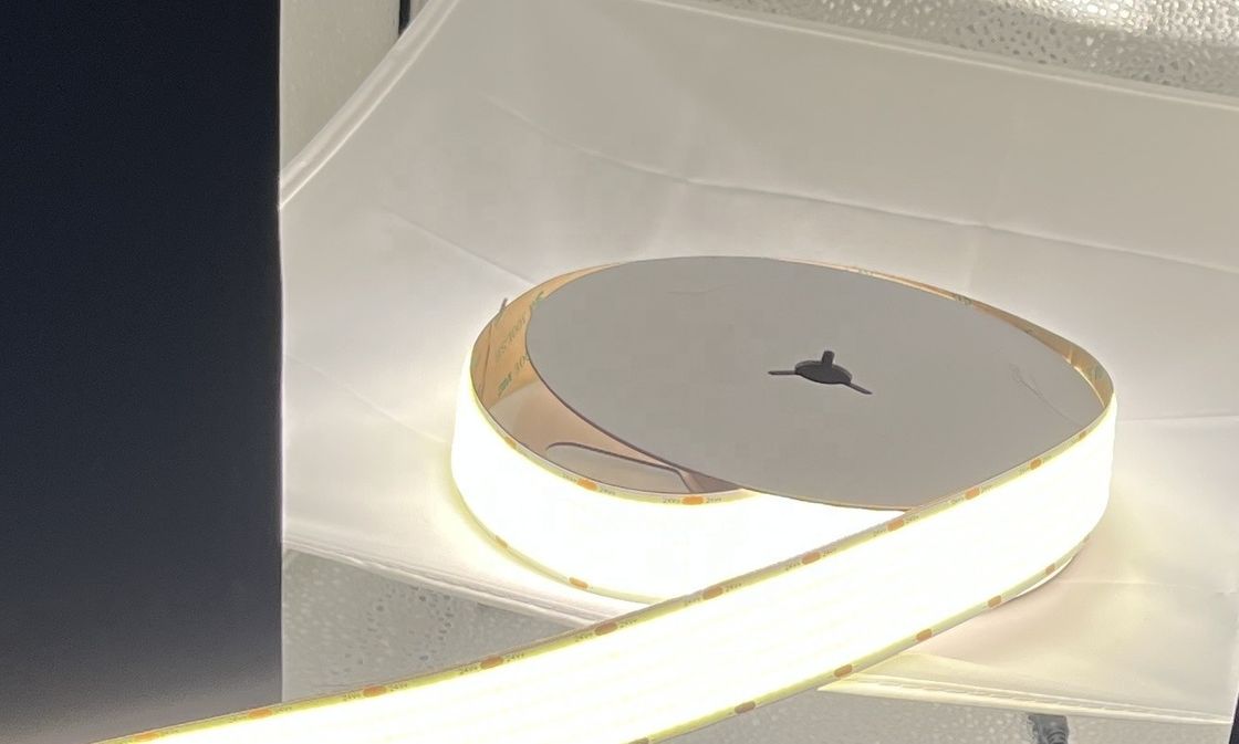 Ελαστικό λωρίδιο Cob Led High Density 1600leds Per Meter 3500K Ra 90 0,3kg 24v 30mm πλάτος