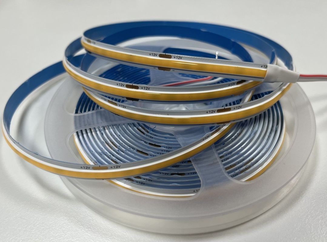 Εξοικονόμηση ενέργειας IP20 COB LED Strip Light 8mm PCB 300τσίπς ανά μέτρο με 800lm φωτεινή ροή